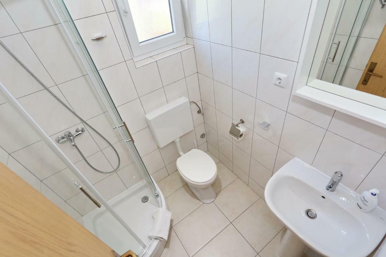 Apartmani Natali Zadar Ngoại thất bức ảnh