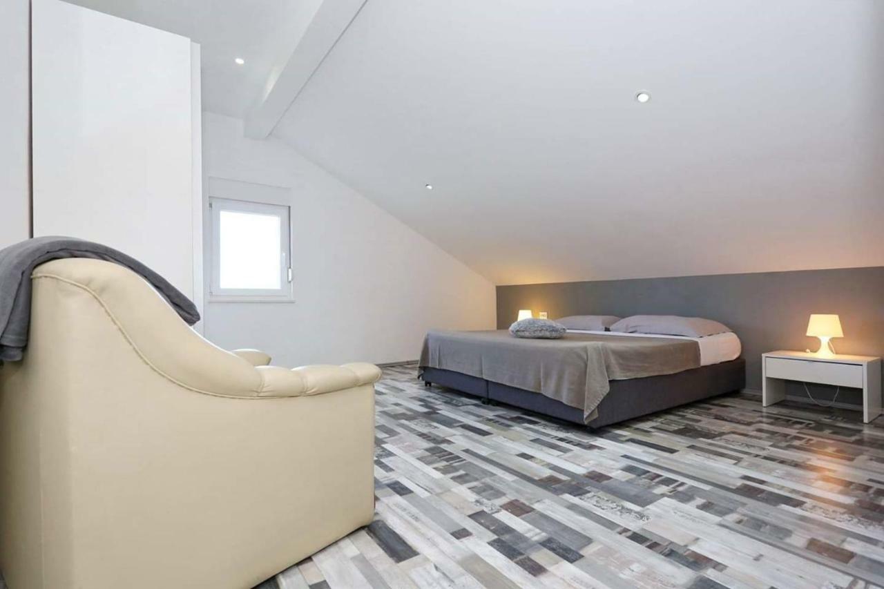 Apartmani Natali Zadar Ngoại thất bức ảnh